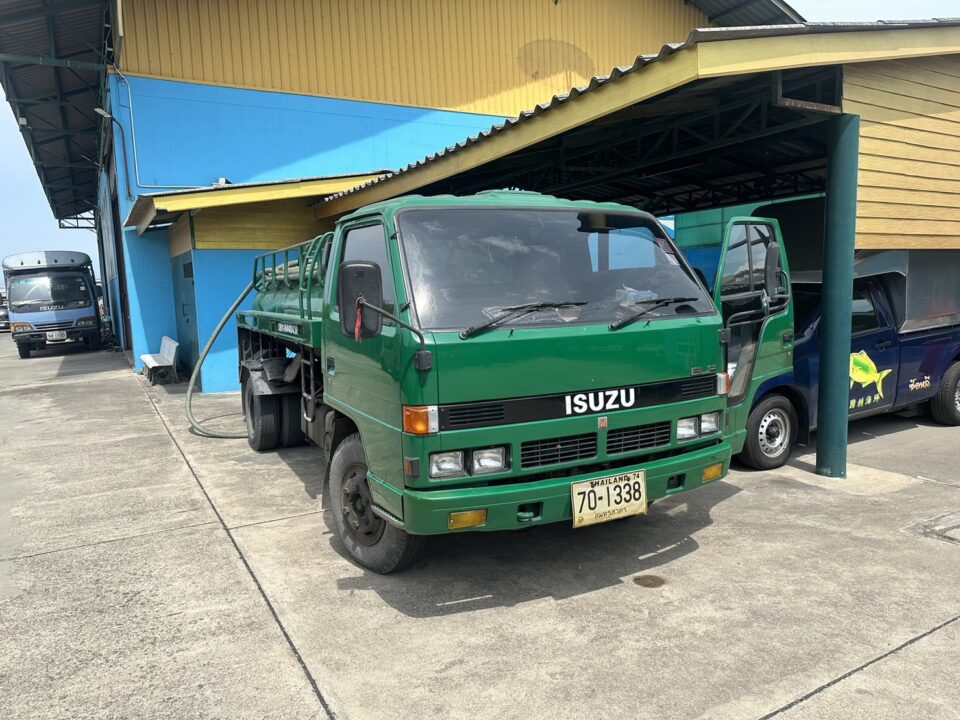 รถดูดส้วมสมุทรสาคร