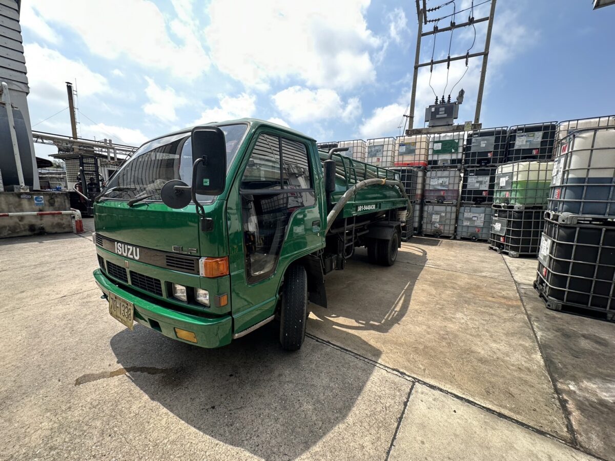 รถดูดส้วมสมุทรสาคร