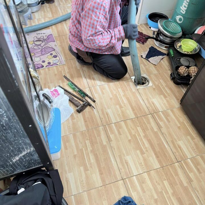 ดูดส้วม ถังแซท แถวกระทุ่มแบน บ้านทาวโฮม