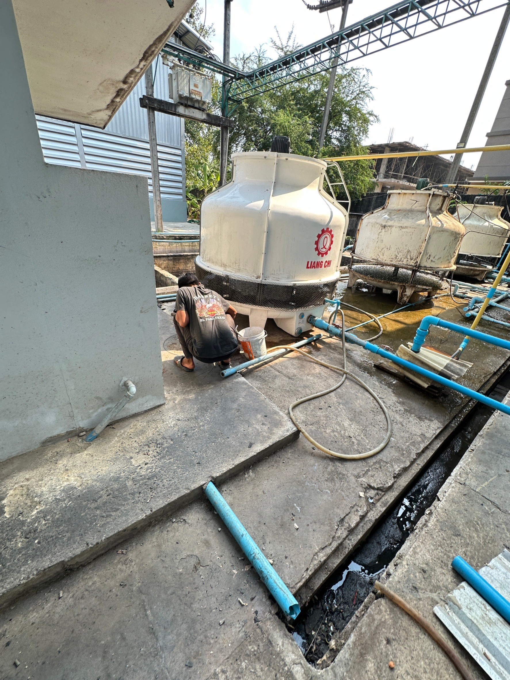 ดูดส้วมโรงงาน-ศรีเมือง ถังแซท 1 บ่อ