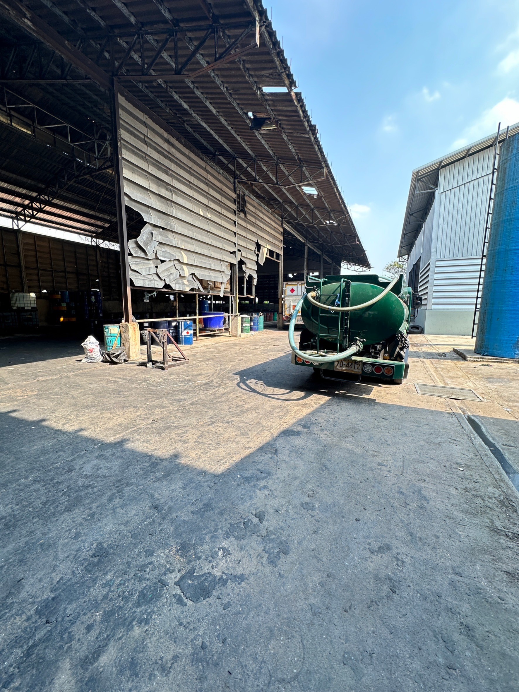 ดูดส้วมโรงงาน-ศรีเมือง ถังแซท 1 บ่อ